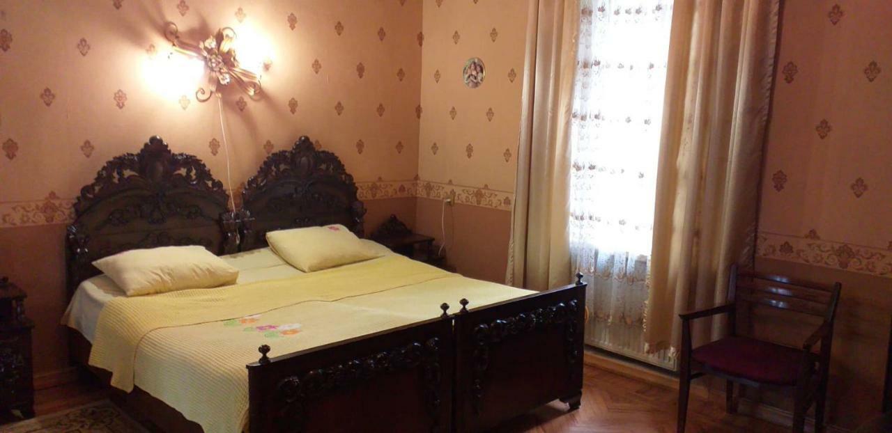 Hostel Castle Kutaisi Eksteriør bilde